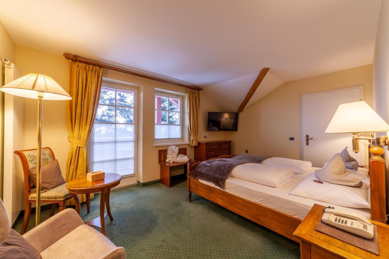 Hotel Berger Superior Riva di Tures Exterior photo